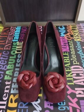 Divine DKNY Burgundy Suede Pumps with Rose Accent